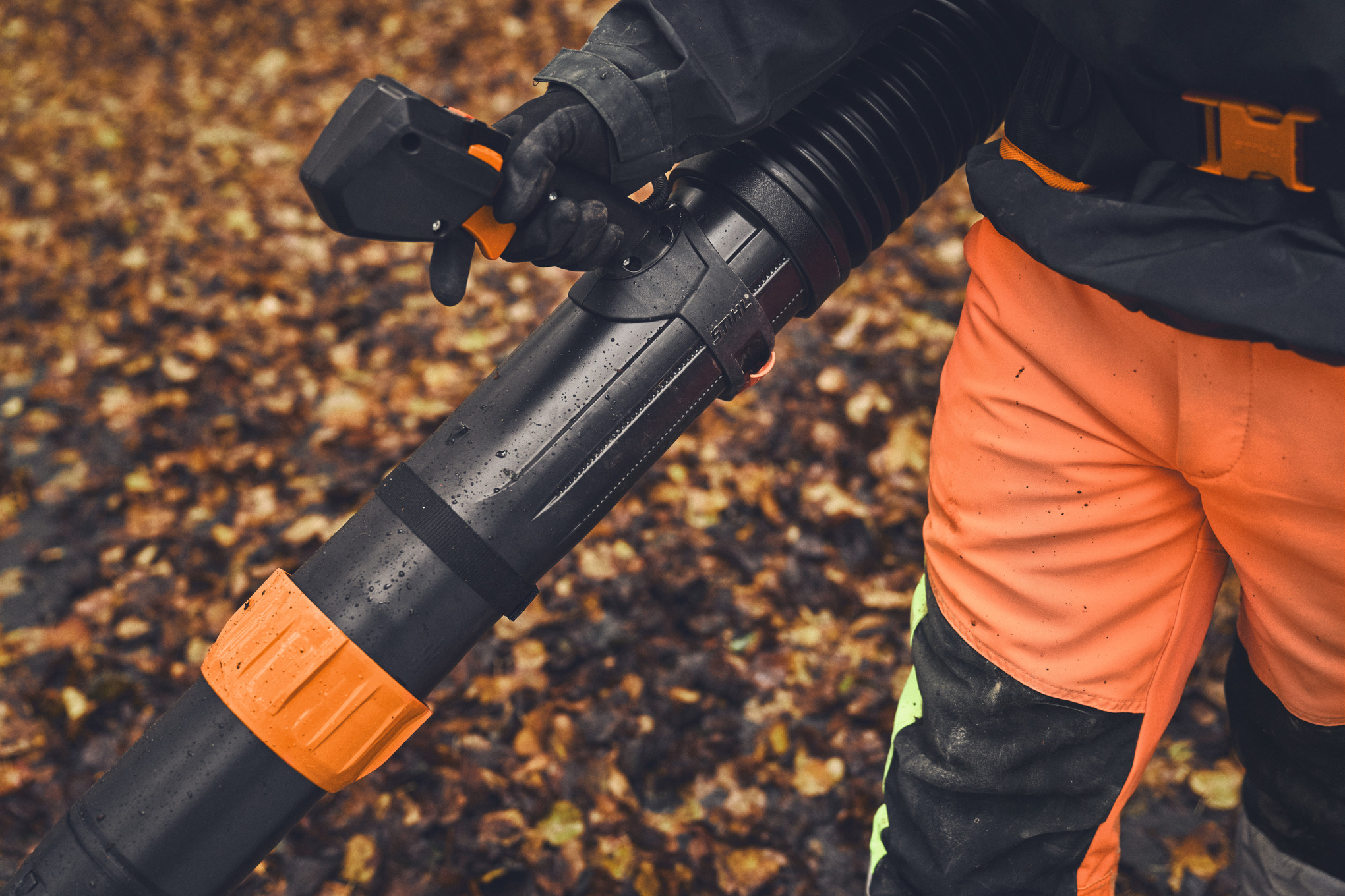 BRA 600 Battery Backpack Blower Skin Only
