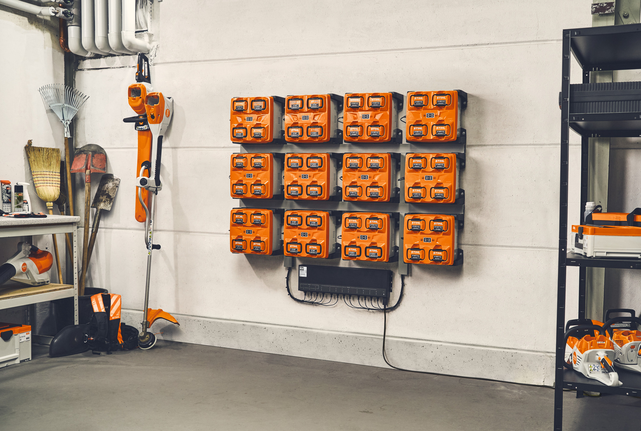 AL 301-4 - High-Speed Charger
