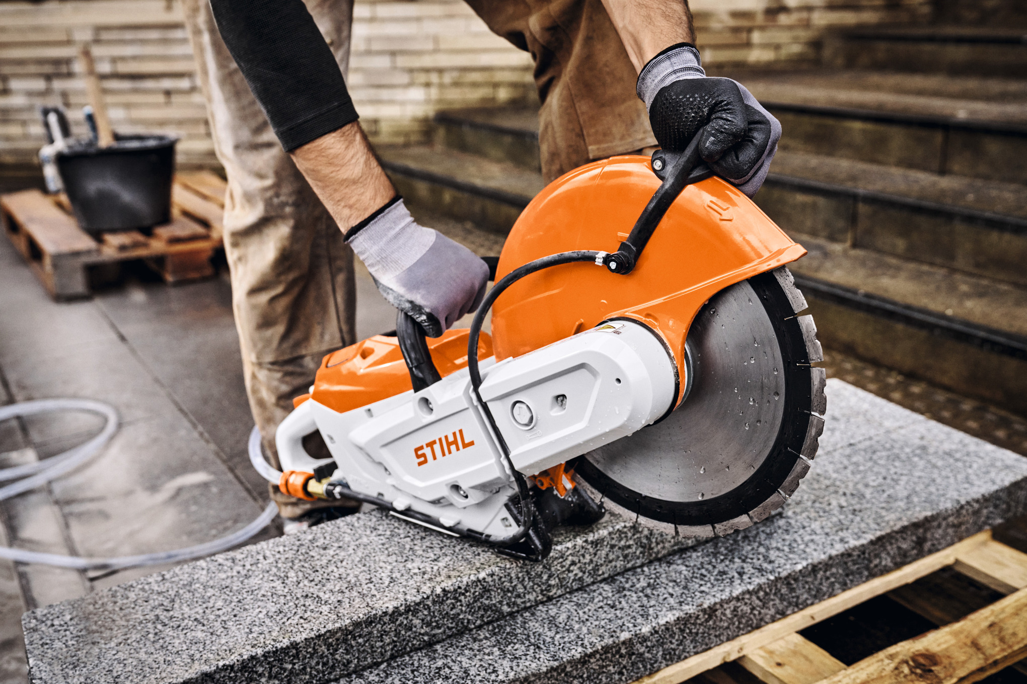 TSA 350 Cordless Cut-off Machine tool only