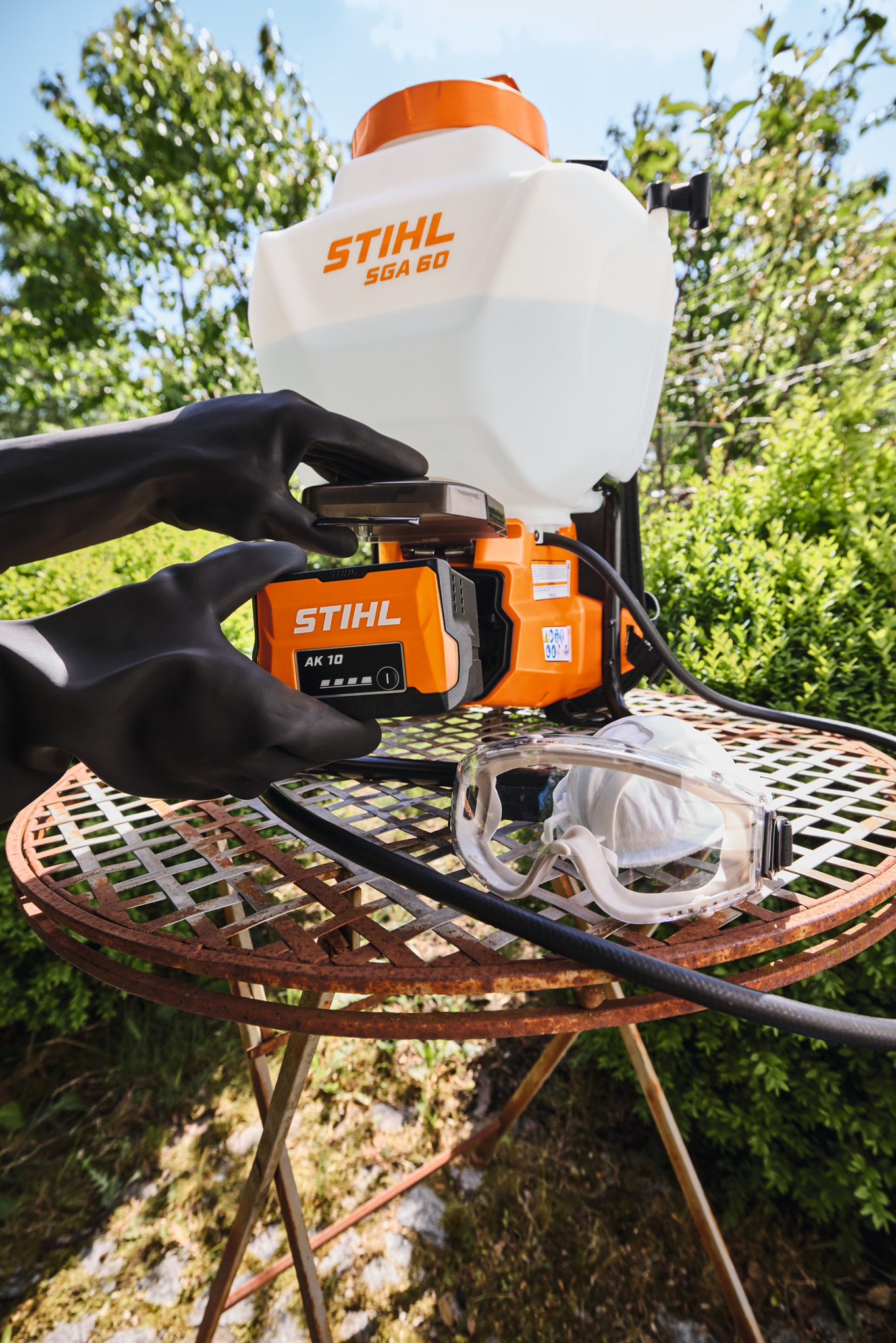 SGA 60 Cordless Sprayer tool only