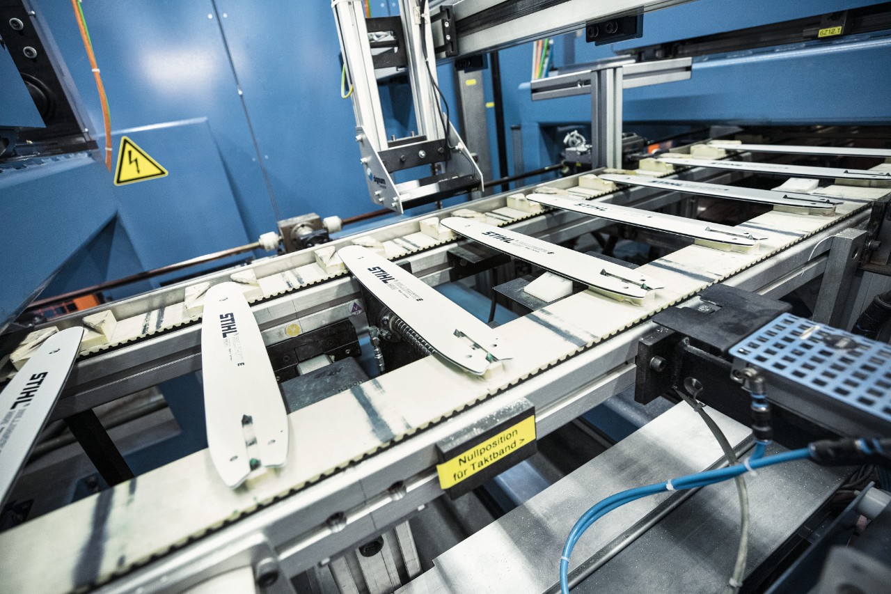 Rail production in a STIHL plant