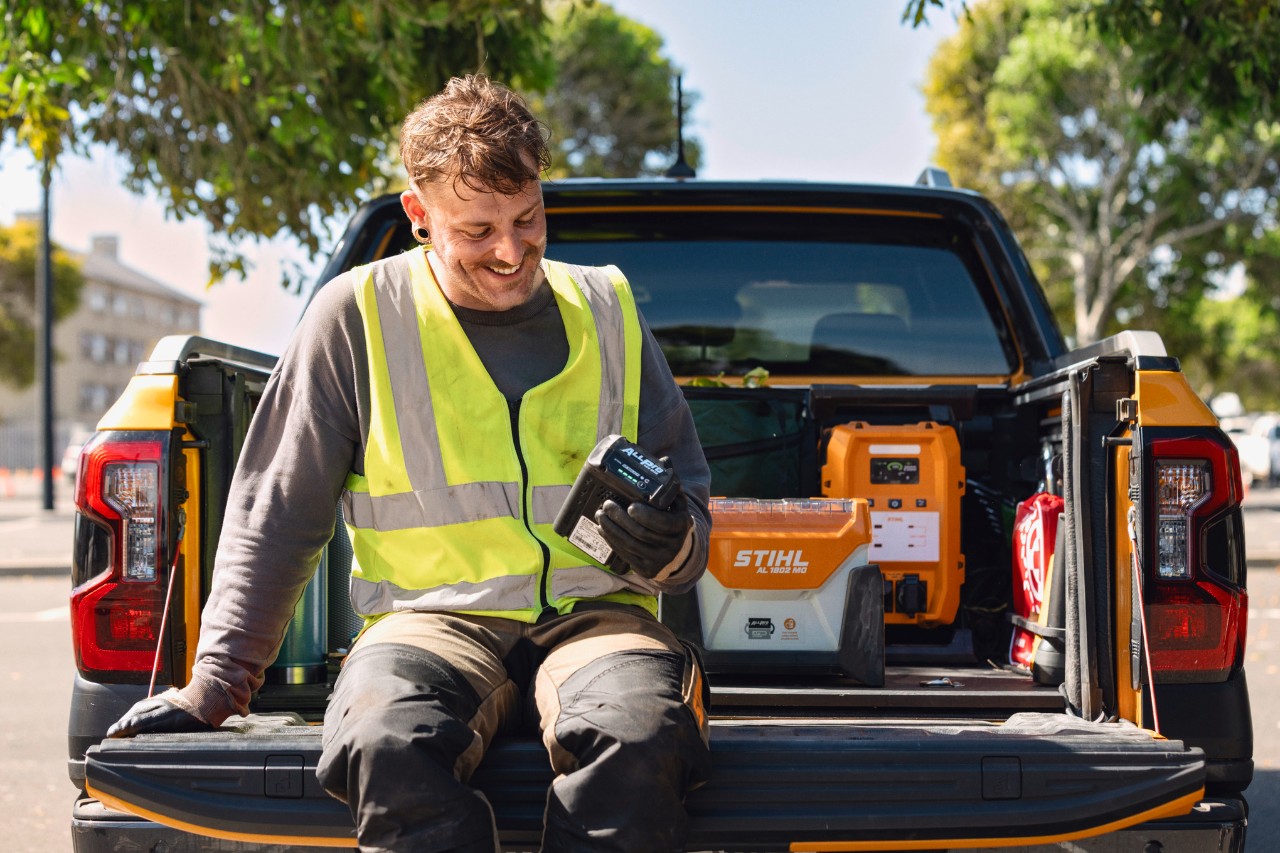STIHL ALLPRO in use on the MSA 260 during forestry work