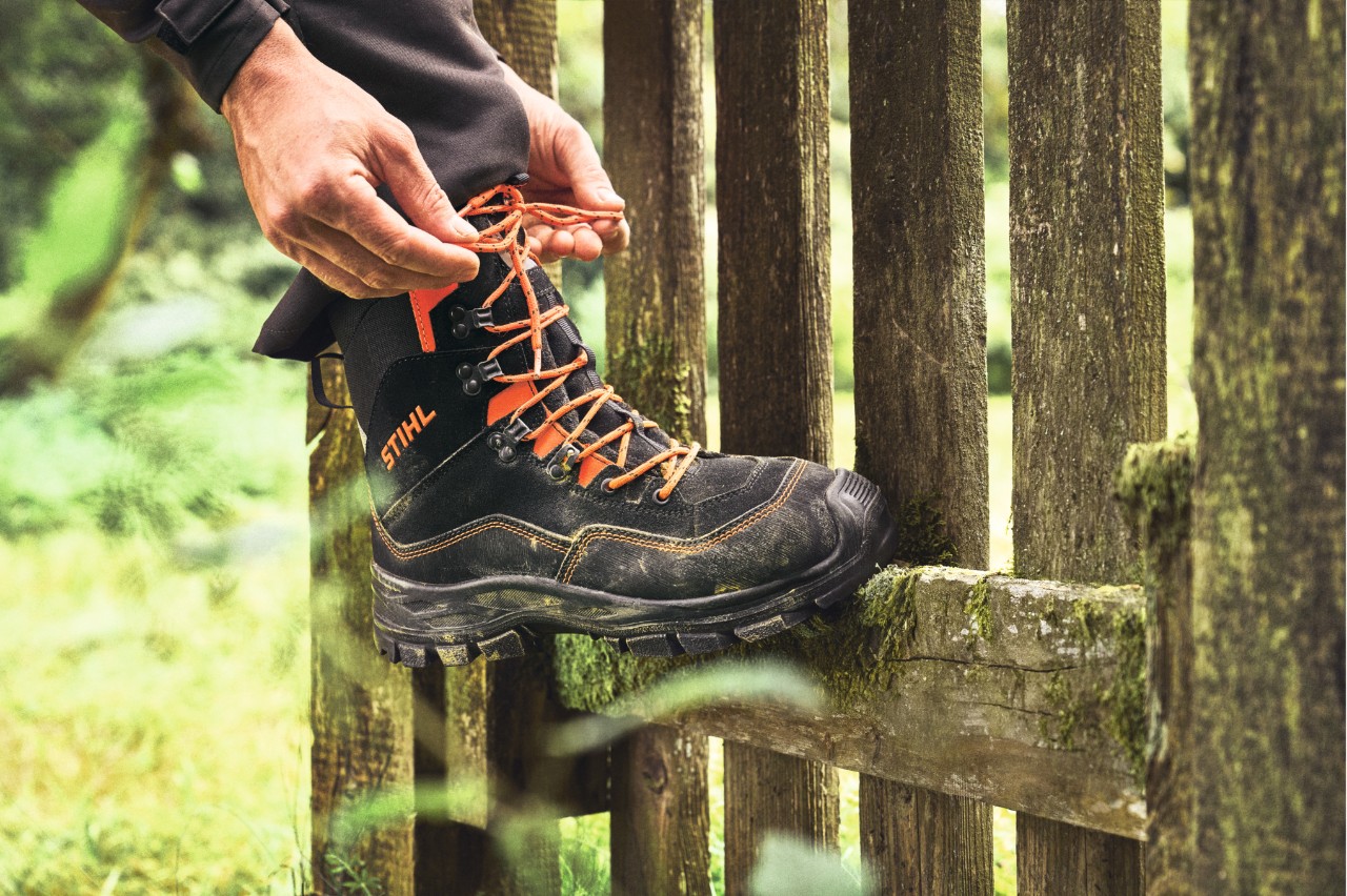 Close-up of FUNCTION ACTIVE boots in use