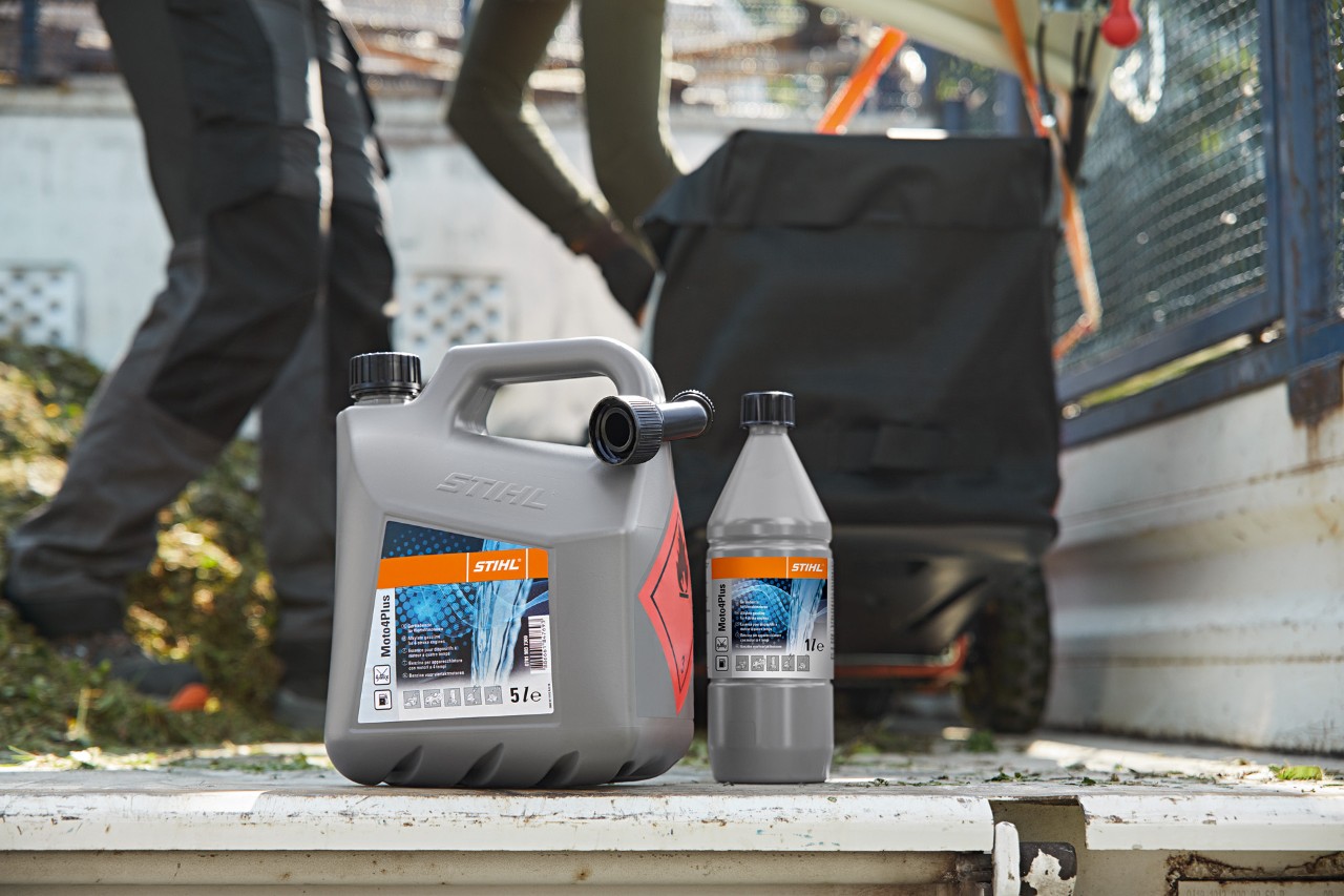 STIHL Moto4Plus petrol for power tools in canister 